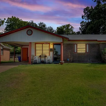 Buy this 3 bed house on 1124 Arncliffe Drive in Shreveport, LA 71107