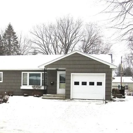 Buy this 3 bed house on 596 South 11th Street in Montevideo, MN 56265