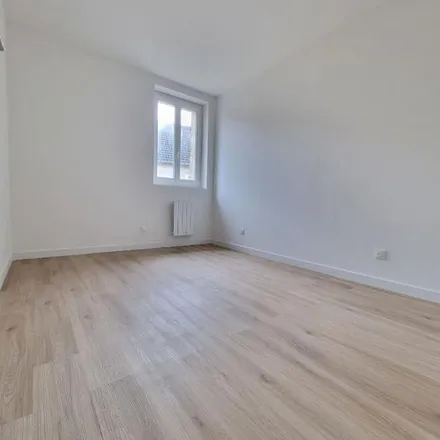 Rent this 3 bed apartment on 14 Rue de Saint-Cyr in 60730 Ully-Saint-Georges, France