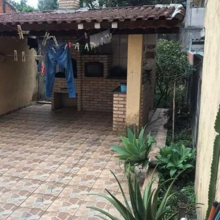 Buy this 3 bed house on Rua Zina Batani Bernardi in Jardim Itapark, Mauá - SP