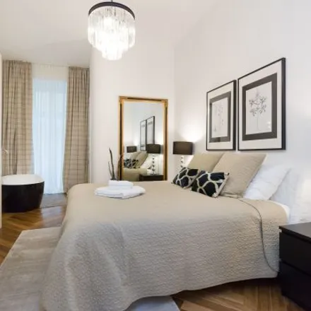 Rent this 5 bed apartment on Alser Straße 14 in 1090 Vienna, Austria