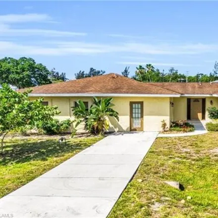 Buy this 3 bed house on Rosemont Arms Lane in Pueblo Bonito, Bonita Springs