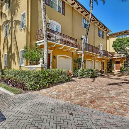 Rent this 3 bed apartment on 82 Southeast 6th Avenue in Delray Beach, FL 33483