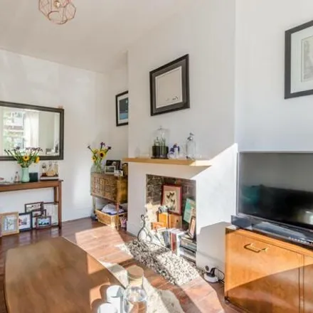 Image 1 - 31 Astonville Street, London, SW18 5PD, United Kingdom - Apartment for rent