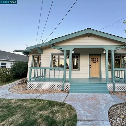 Buy this 3 bed house on 1316 Chestnut Street in Mountain View, Contra Costa County