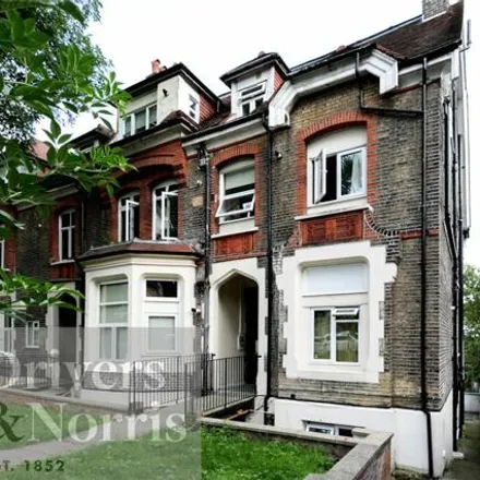 Image 3 - 57 Mount Pleasant Villas, London, N4 4HB, United Kingdom - Loft for rent