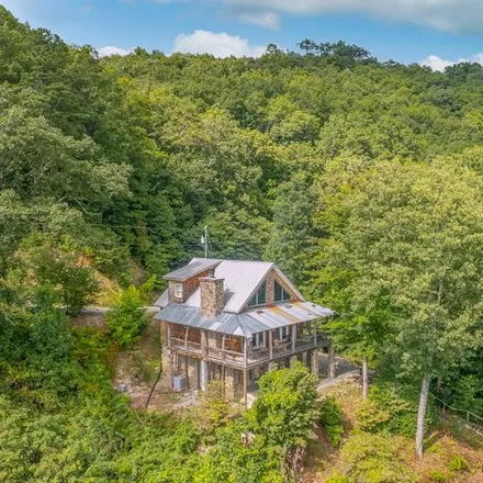 Image 4 - Eagles Roost Road, Swain County, NC 28813, USA - House for sale