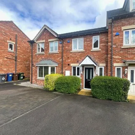 Image 1 - Old Oak View, Cudworth, S70 3RN, United Kingdom - Townhouse for sale