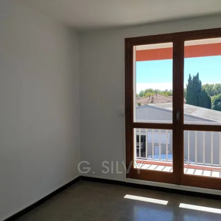 Rent this 2 bed apartment on 695 Route de Sérignan in 84100 Orange, France