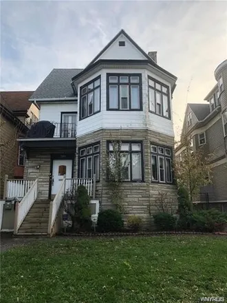 Rent this 3 bed apartment on 581 Richmond Avenue in Buffalo, NY 14222