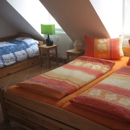 Rent this 1 bed apartment on 88. Oberschule Dresden in Dresdner Straße, 01326 Dresden