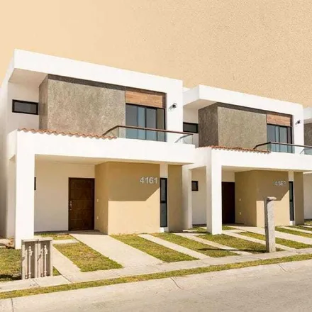 Buy this 3 bed house on Avenida Libramiento 2 in Terranova Plus, 82000 Mazatlán