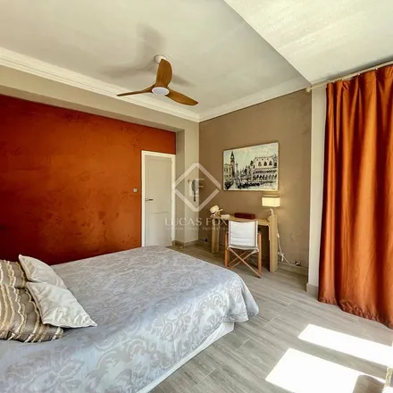 Rent this 2 bed apartment on Escuela de Español Sebastián Elcano in Carrer de Bazán / Calle Bazán, 03001 Alicante