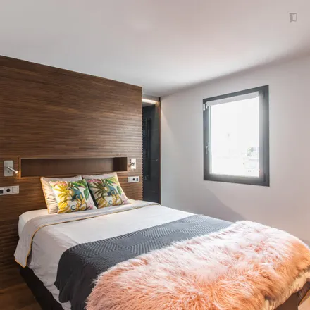 Rent this 1 bed apartment on Restaurante cafeteria el Fergueda in Carrer de la Canuda, 11