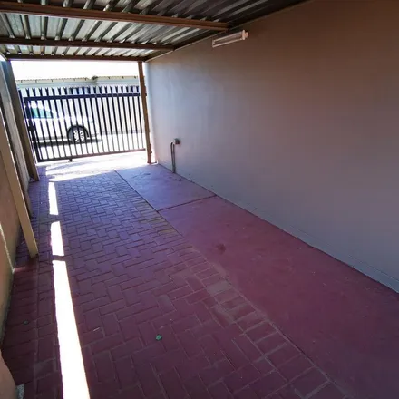 Image 3 - Selfstoragepta.co.za, Havelock Road, Tshwane Ward 86, Gauteng, 0167, South Africa - Townhouse for rent