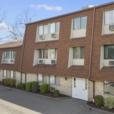 Buy this 2 bed condo on 24 Radio Place in Stamford, CT 06906