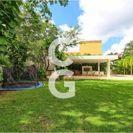 Buy this 4 bed house on Avienda Central de Villa Magna in 77506 Cancún, ROO