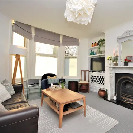 Rent this 1 bed apartment on 96 East Dulwich Road in London, SE22 9AT