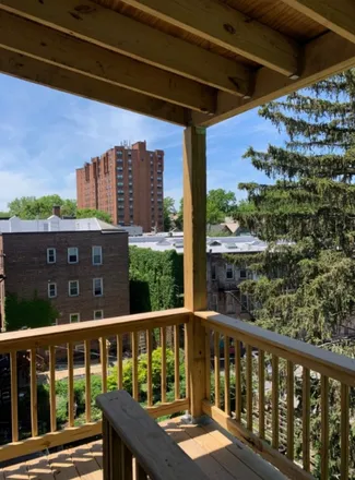 Rent this 1 bed condo on 33 Southlake Ave