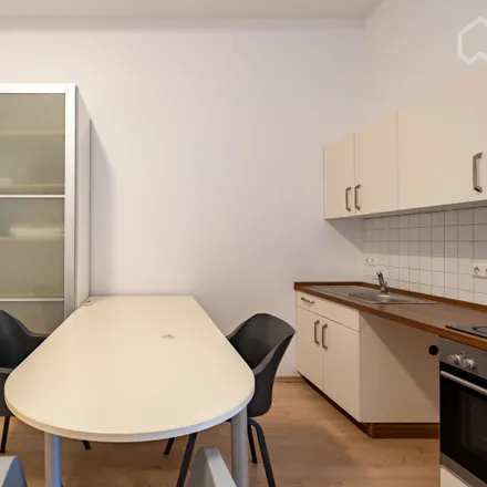 Image 5 - Fennpfuhl-Karree, Anton-Saefkow-Platz 8, 10369 Berlin, Germany - Apartment for rent