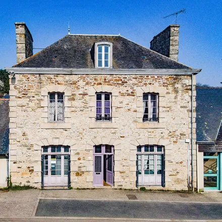 Buy this 5 bed house on 22270 Jugon-les-Lacs-Commune-Nouvelle