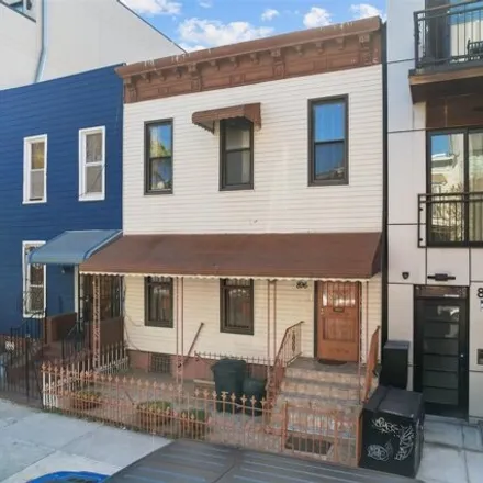 Image 2 - 896 Willoughby Avenue, New York, NY 11221, USA - House for sale