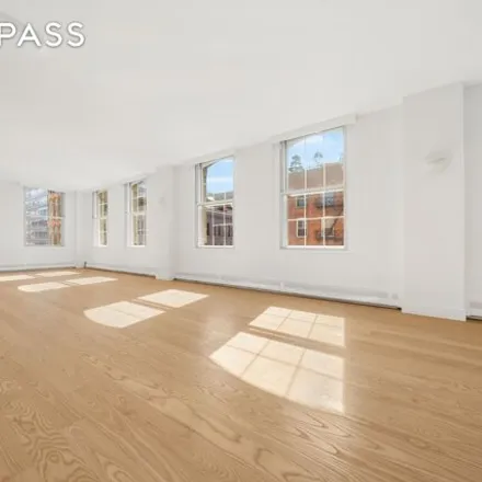 Rent this 3 bed condo on 54 Laight Street in New York, NY 10013