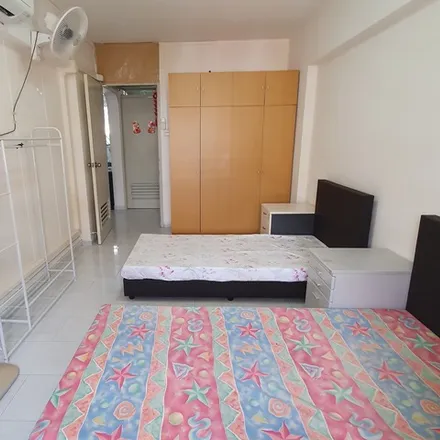 Rent this 1 bed room on Blk 419 in Fajar, 419 Fajar Road