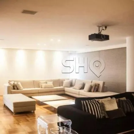 Buy this 3 bed apartment on Rua Piauí 710 in Higienópolis, São Paulo - SP