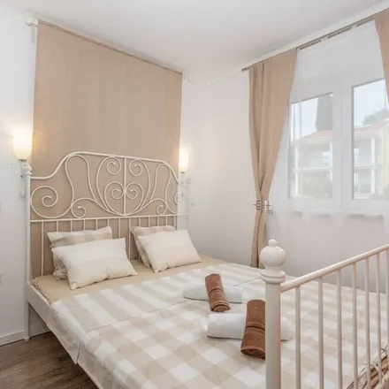 Image 5 - 51512 Njivice, Croatia - Apartment for rent