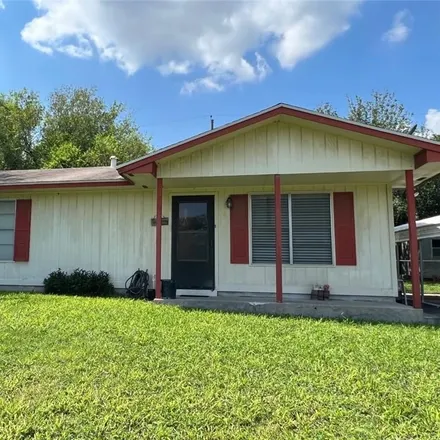 Buy this 2 bed house on 4225 Ravine Drive in Corpus Christi, TX 78410