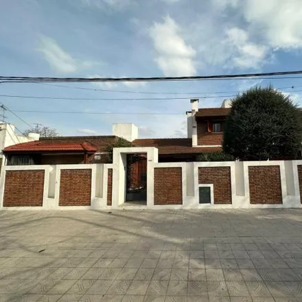 Buy this 4 bed house on Avenida 25 1487 in Partido de La Plata, 1900 La Plata