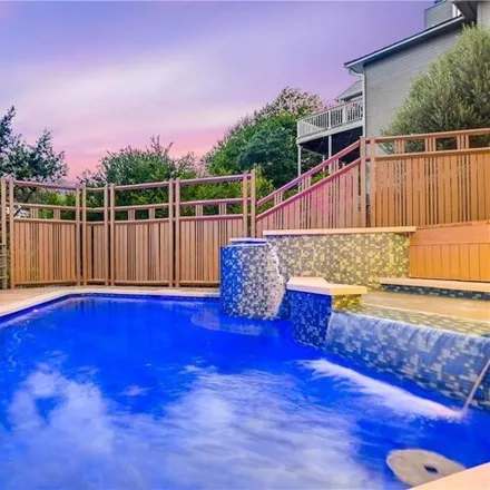 Image 5 - 5801 Cannonade Court, Austin, TX 78746, USA - House for sale
