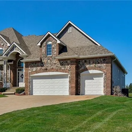 Buy this 4 bed house on Glen Oaks Country Club in 1401 Glen Oaks Drive, West Des Moines