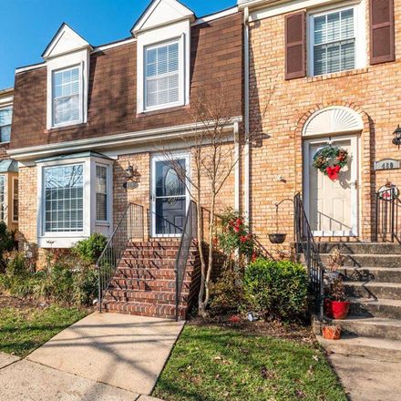 Rent this 3 bed townhouse on 478 Colonial Ridge Lane in Arnold, MD 21012