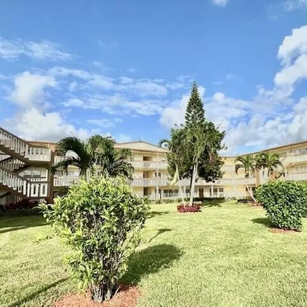 Rent this 2 bed condo on Mansfield in Mansfield Way, Palm Beach County