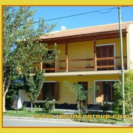 Buy this 4 bed house on San Juan 2102 in Sapere, Q8300 BMH Neuquén