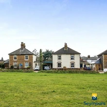 Buy this 2 bed duplex on Woodbine Cottages in Shalford, GU4 8JF