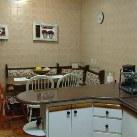Buy this 5 bed house on Estância Dolores in Estrada do Ipatinga, Sorocaba