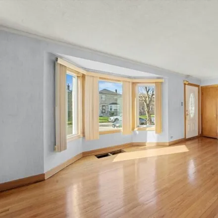 Image 5 - 400 West 99th Place, Chicago, IL 60628, USA - House for sale