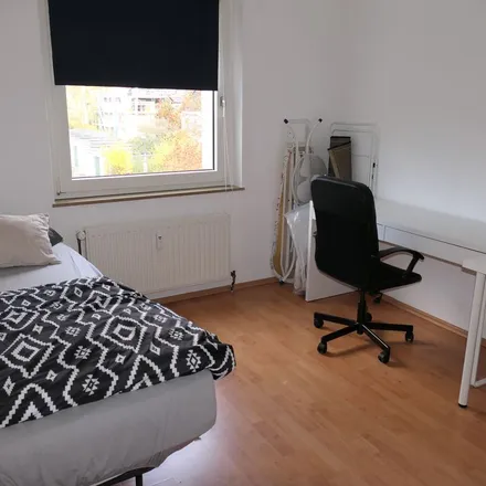 Rent this 3 bed apartment on Schlossparkstraße 17 in 52072 Aachen, Germany