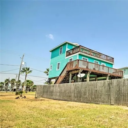 Image 5 - 301 Crab Street, Surfside Beach, Brazoria County, TX 77541, USA - House for sale