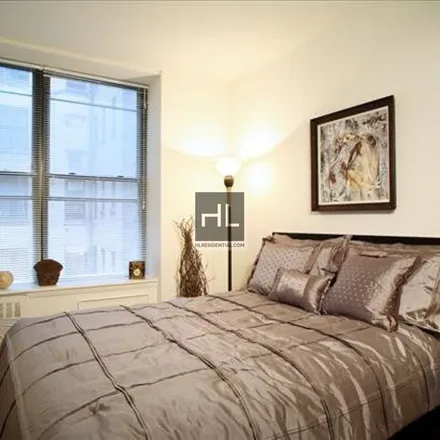 Image 5 - 335 Columbus Avenue, New York, NY 10023, USA - Apartment for rent