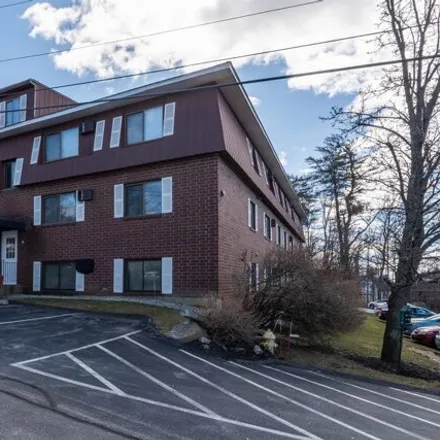 Buy this 2 bed condo on 535 Calef Road in Manchester, NH 03103