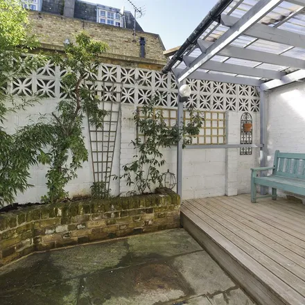 Rent this 4 bed apartment on 61 Highlever Road in London, W10 6PT