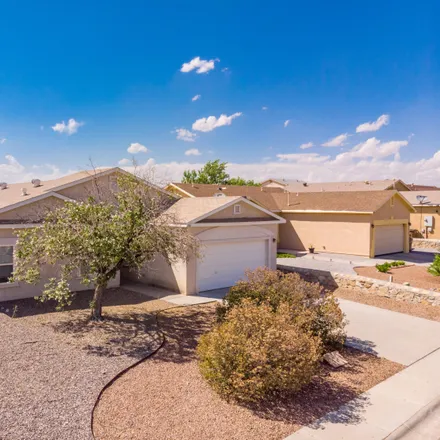 Buy this 3 bed house on 1161 Gunsight Peak Drive in Las Cruces, NM 88012