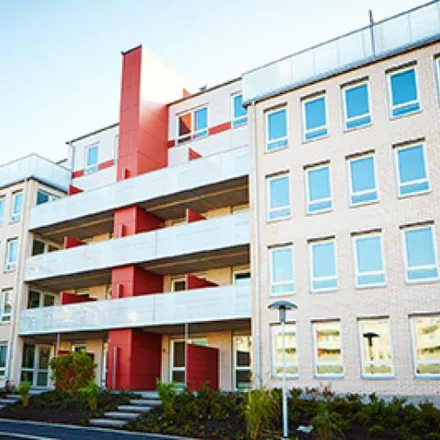 Rent this 5 bed apartment on Hinderbanan 8 in 415 26 Gothenburg, Sweden
