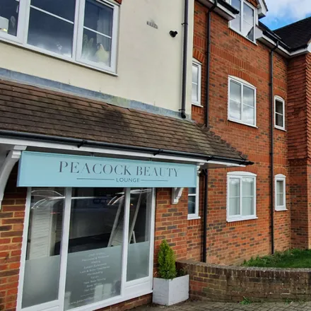 Rent this 2 bed apartment on Peacock Beauty in Kings Road, Shalford