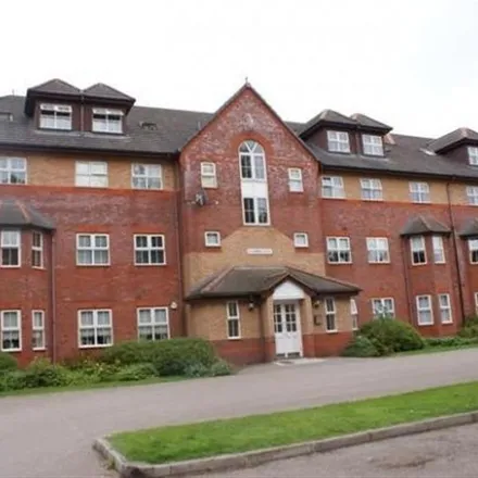Rent this 2 bed apartment on unnamed road in Liverpool, L19 3RY