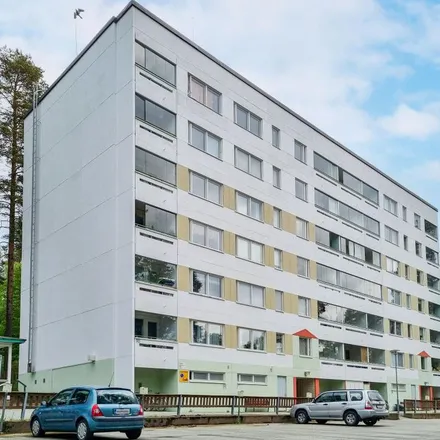 Rent this 4 bed apartment on Kettumäentie 16 in 13600 Hämeenlinna, Finland